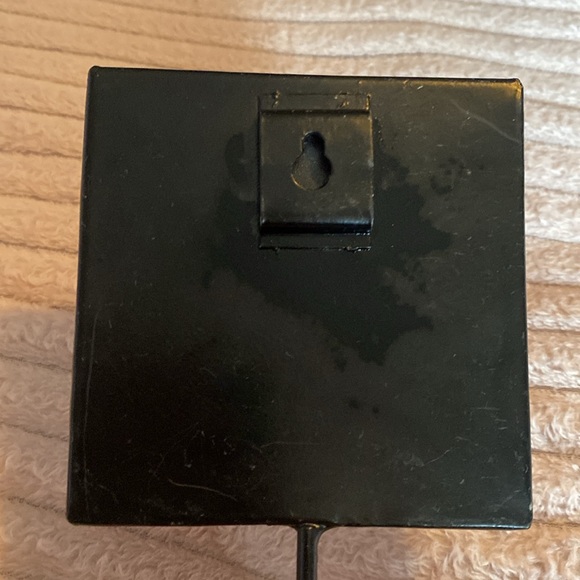 Urban Outfitters Floral Tile Hooks - Set of 2 - Picture 6 of 6